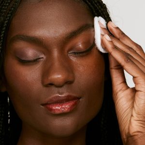 Take The Day Off? Makeup Remover For Lids, Lashes Lips